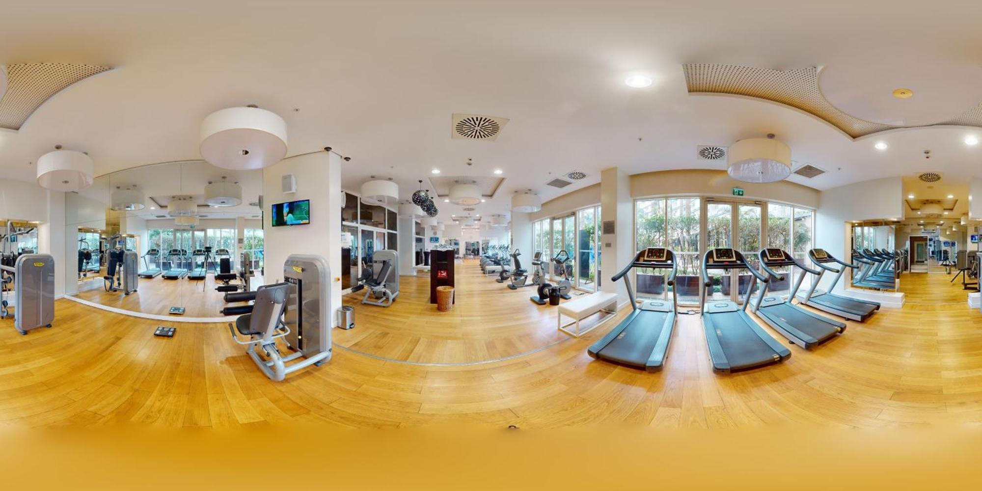 Radisson Blu Hotel & Convention Centre Kigali Dış mekan fotoğraf 360° spherical panorama of a gym